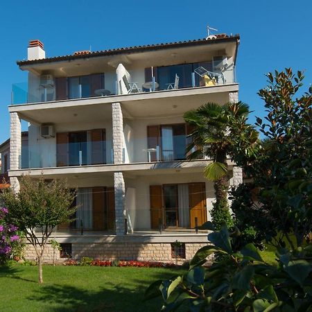 Apartments Mira 1 بريمونتيرا المظهر الخارجي الصورة