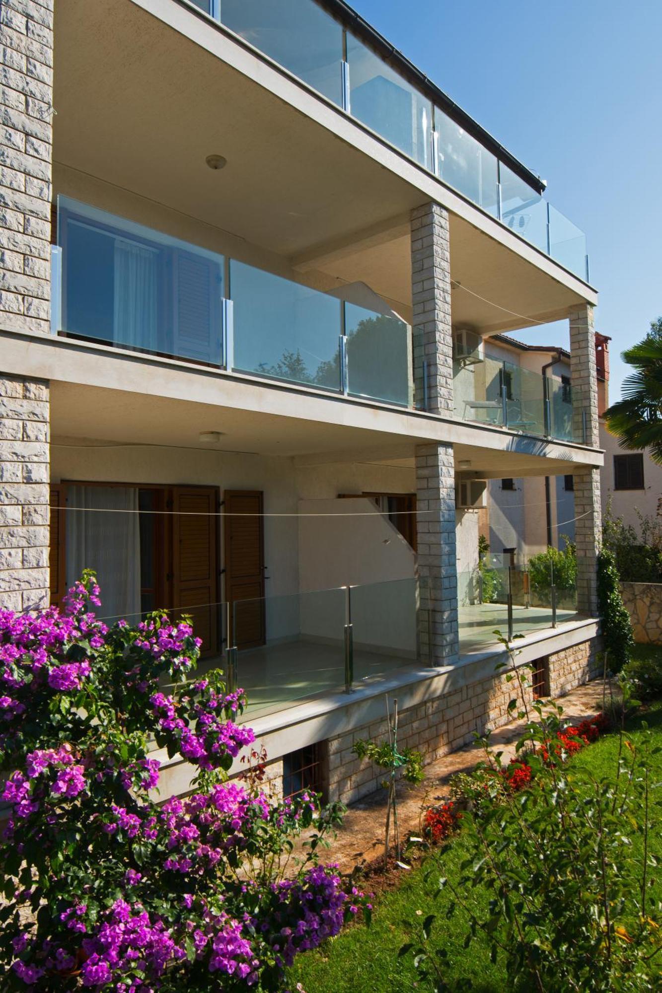 Apartments Mira 1 بريمونتيرا المظهر الخارجي الصورة